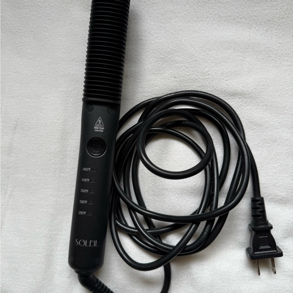 Soleil Black Hair Straightener